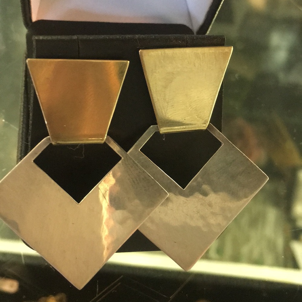 James Avery Vintage Modern Earrings